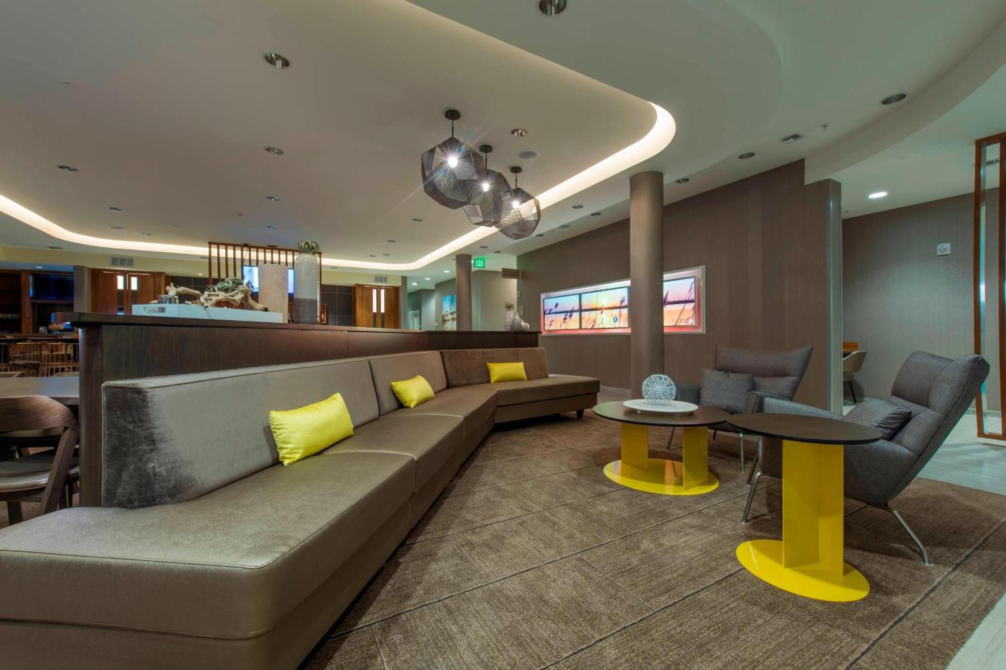 Springhill Suites By Marriott Gallup Exterior photo
