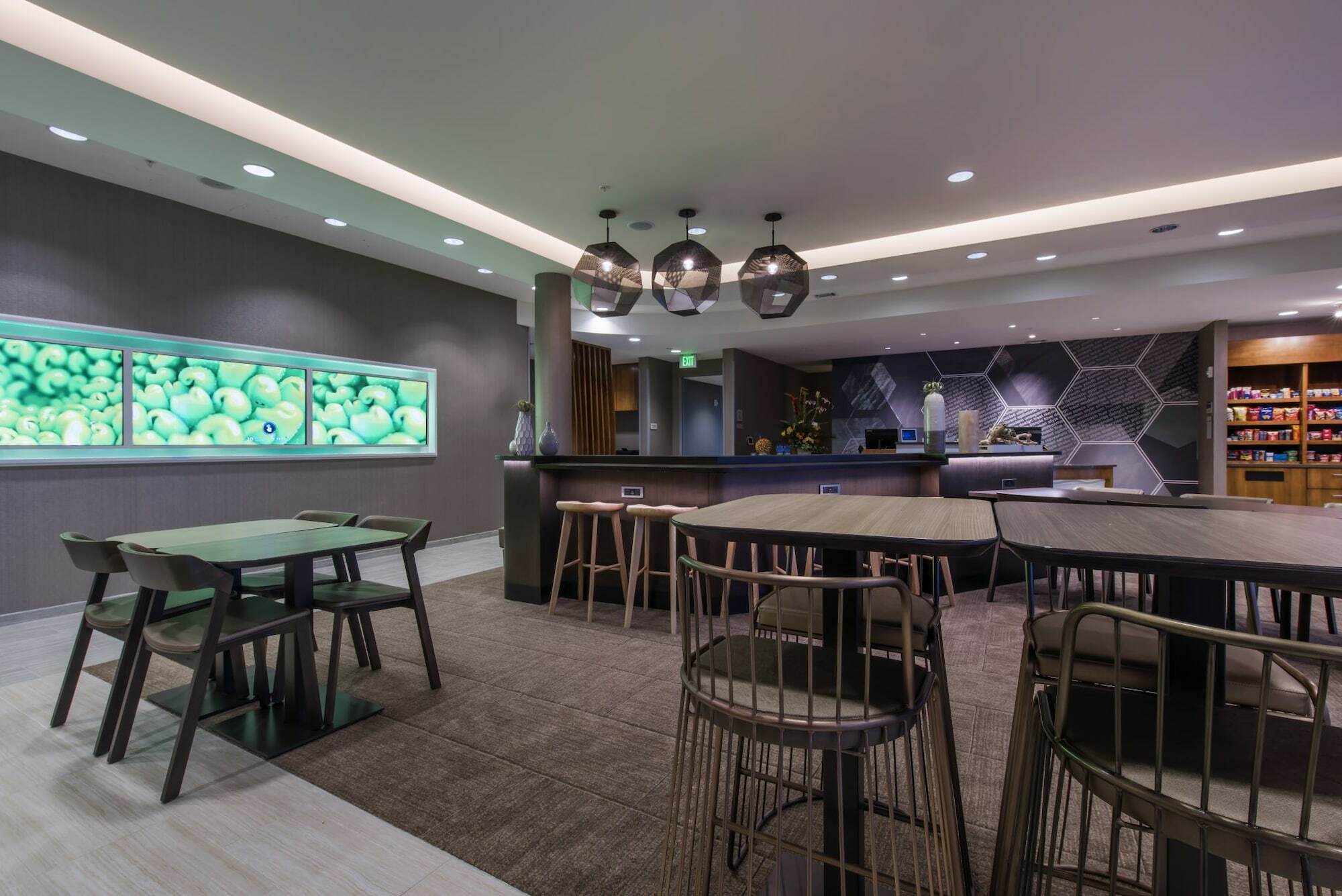 Springhill Suites By Marriott Gallup Exterior photo
